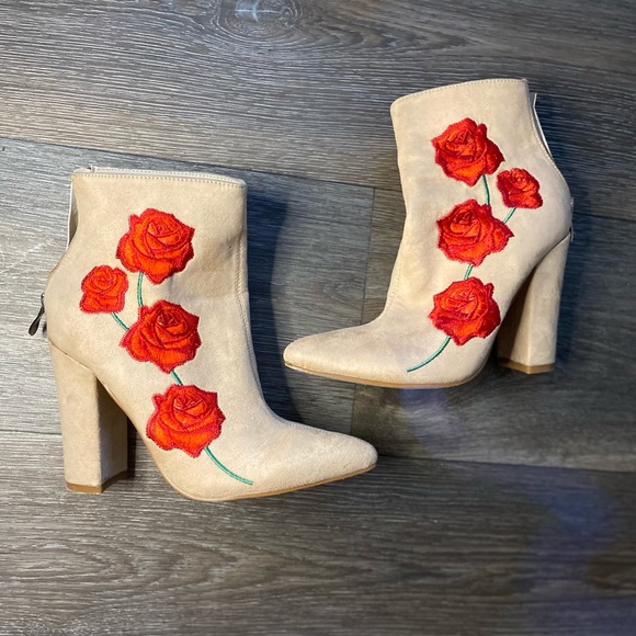 Cape Robbin Beautiful-9 Heeled Booties from Forever21 - Picture 7 of 13